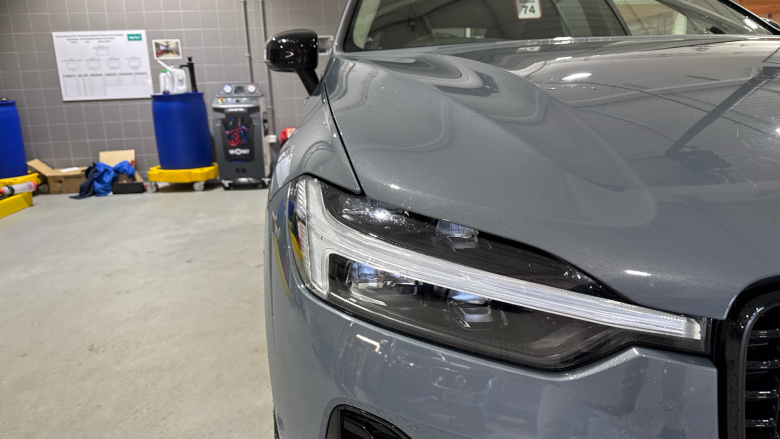 Volvo XC60 2.0 B5P Plus Dark 5dr AWD Geartronic Petrol Estate